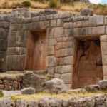Sacsayhuaman Puertas Piedra Inca Cusco