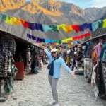 Tourist Ollantaytambo Artisan Market Colorful